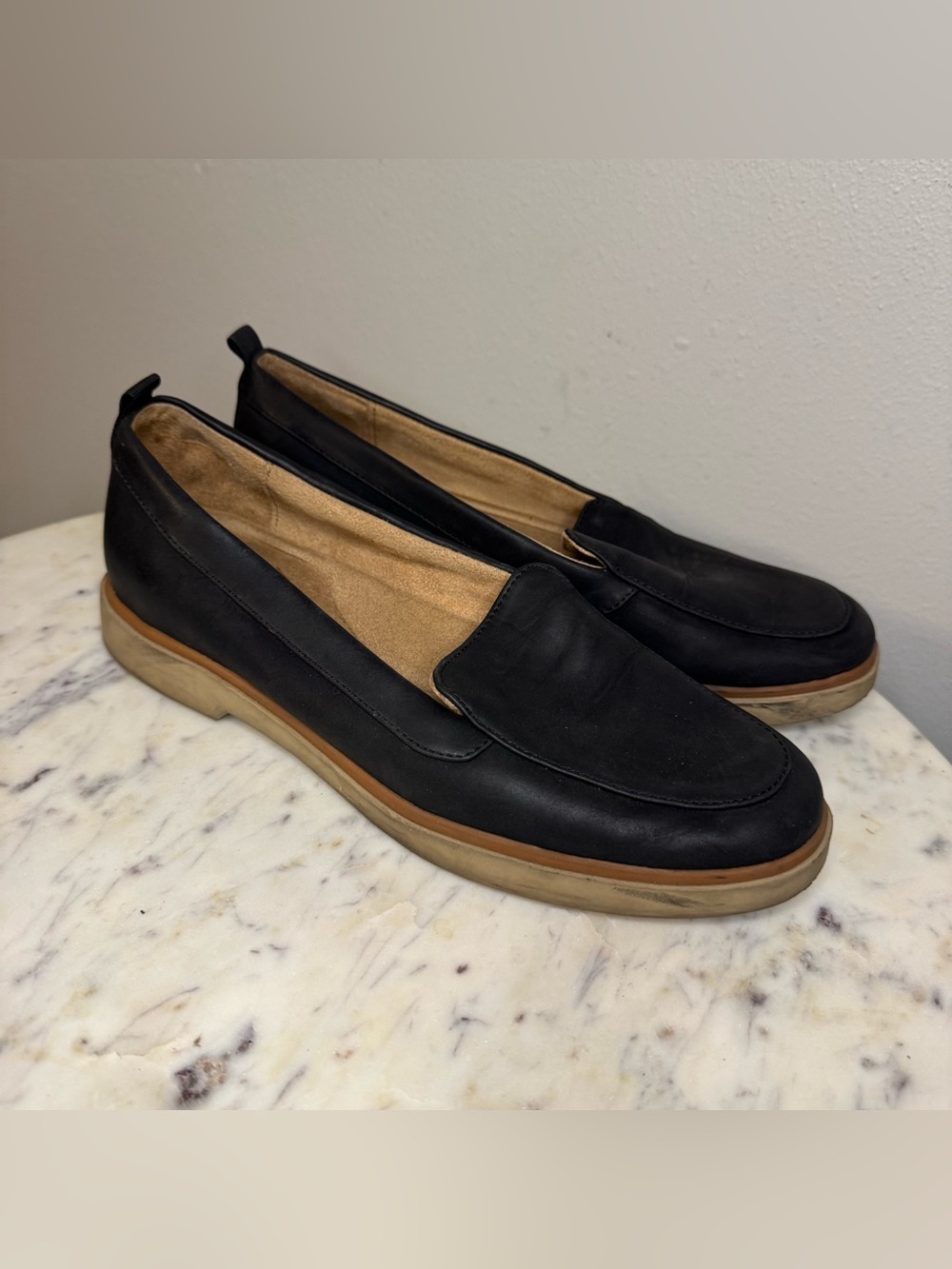 Naturalizer Loafers Size 7 Black shoes
Leather MAKE ME AN OFFER!